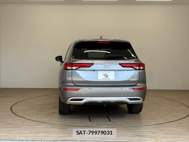 Mitsubishi OUTLANDER PHEV 2022-12 8731383-15