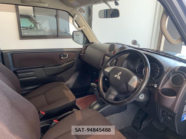 Mitsubishi PAJERO MINI 2011-08 8728730-6