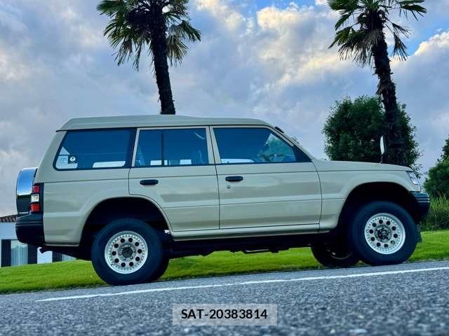Mitsubishi PAJERO 1994-04 8727539-1