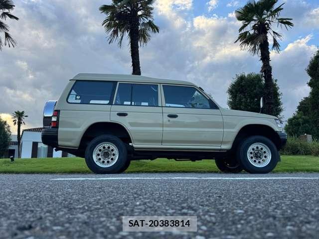 Mitsubishi PAJERO 1994-04 8727539-18