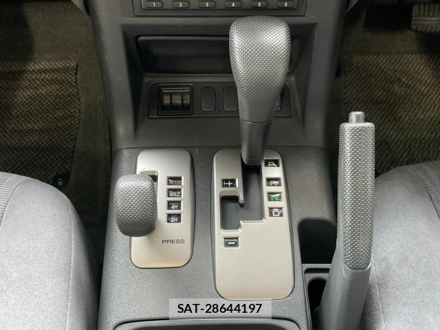 Mitsubishi PAJERO 2002-11 8729682-15