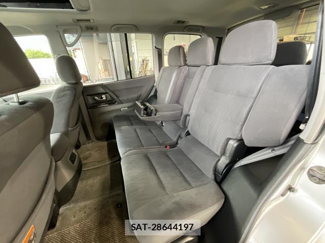 Mitsubishi PAJERO 2002-11 8729682-6