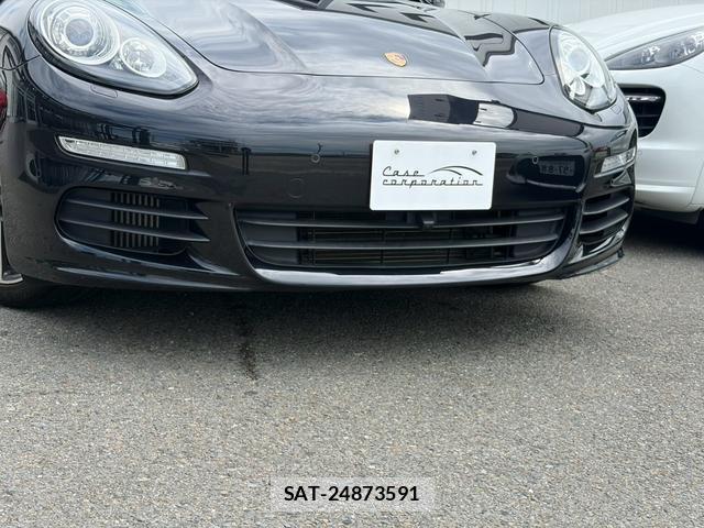 Porsche PANAMERA 2014-11 8726104-9