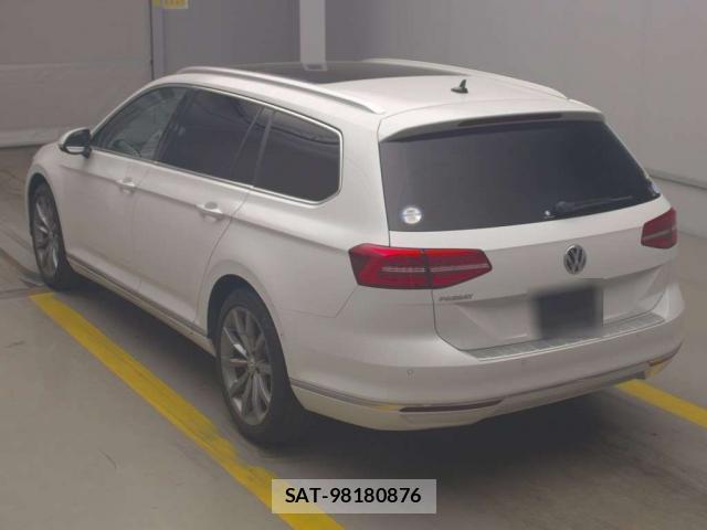 VolksWagen PASSAT VARIANT 2018-09 8729419-1