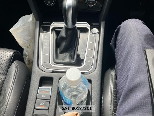 VolksWagen PASSAT 2017-04 8728208-19