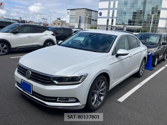 VolksWagen PASSAT 2017-04 8728208-2
