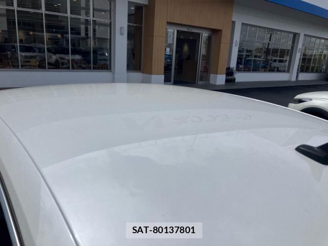 VolksWagen PASSAT 2017-04 8728208-3