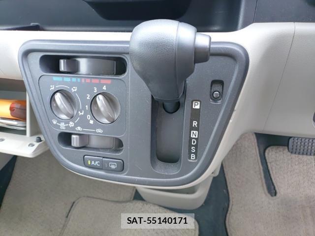 Toyota PASSO 2019-08 8727460-11