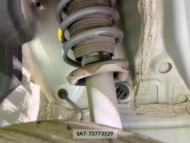 Toyota PASSO 2013-09 8727581-19