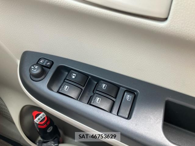 Toyota PASSO 2018-12 8730097-14