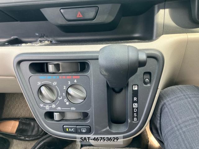 Toyota PASSO 2018-12 8730097-17