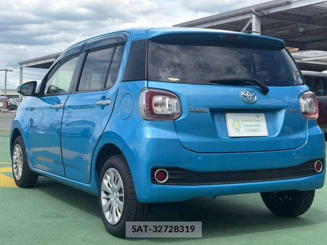 Toyota PASSO 2018-07 8730112-3