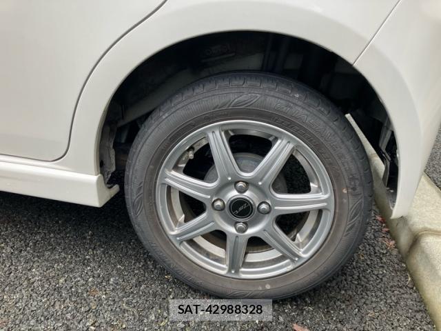 Toyota PIXIS SPACE 2012-09 8727321-9