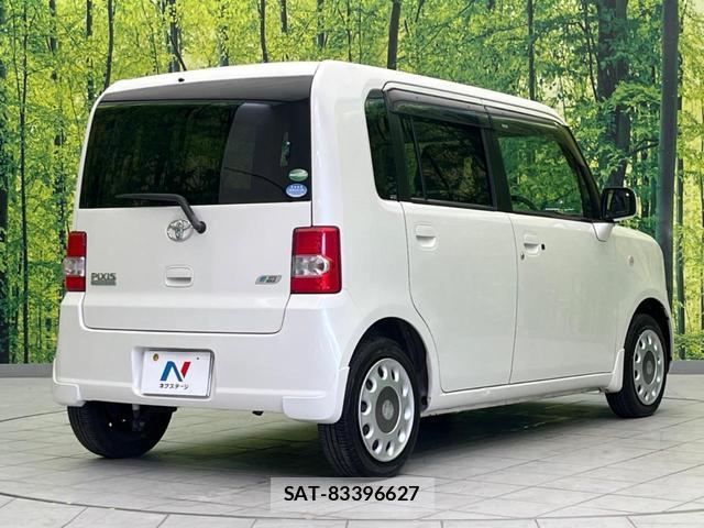 Toyota PIXIS SPACE 2014-09 8728418-16