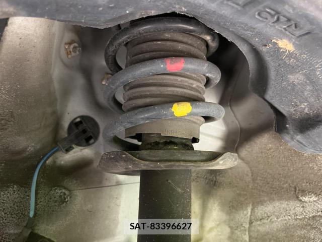 Toyota PIXIS SPACE 2014-09 8728418-19