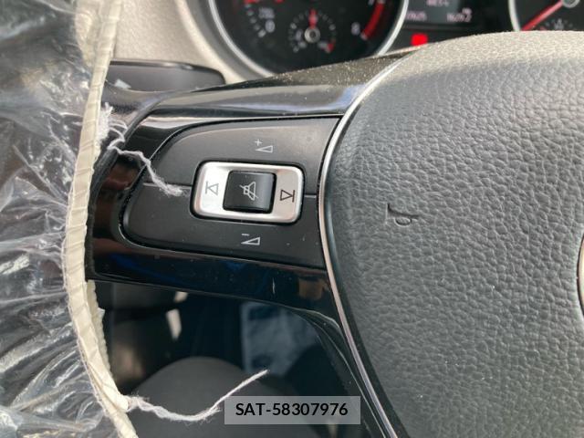 VolksWagen POLO 2017-09 8727280-10