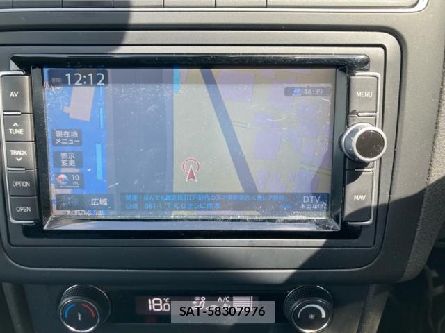 VolksWagen POLO 2017-09 8727280-11