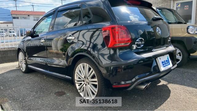 VolksWagen POLO 2016-12 8729604-13