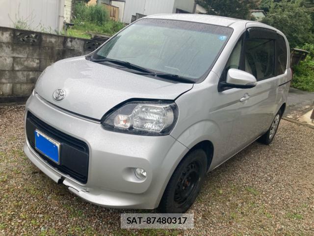 Toyota PORTE 2014-01 8727369-1