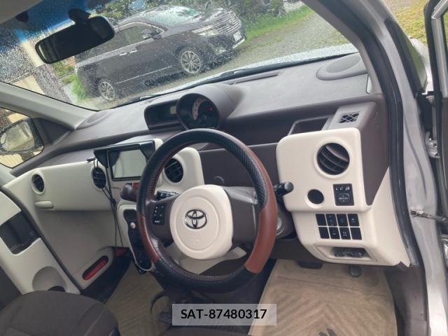 Toyota PORTE 2014-01 8727369-11