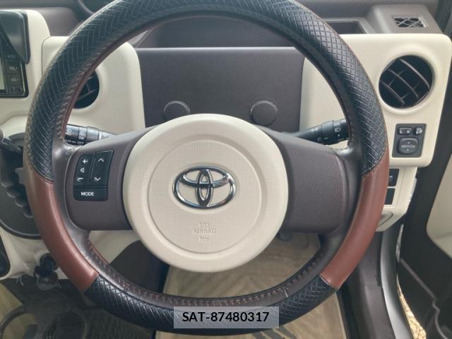 Toyota PORTE 2014-01 8727369-15