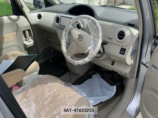 Toyota PORTE 2010-11 8727370-10