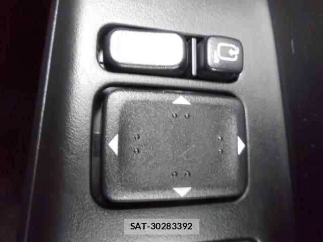 Mazda PREMACY 2014-01 8728301-12