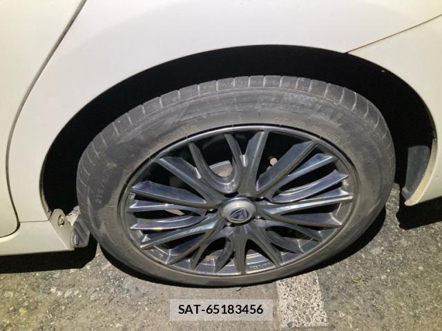 Toyota PRIUS ALPHA 2013-03 8727316-13