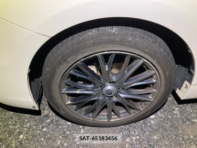 Toyota PRIUS ALPHA 2013-03 8727316-2