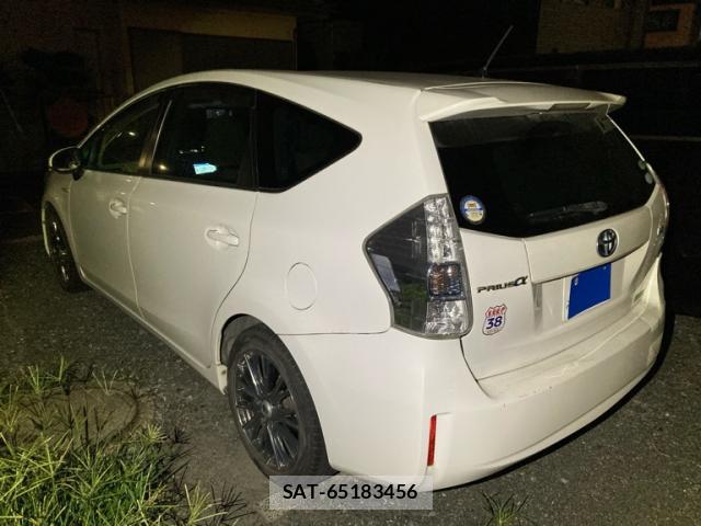 Toyota PRIUS ALPHA 2013-03 8727316-5