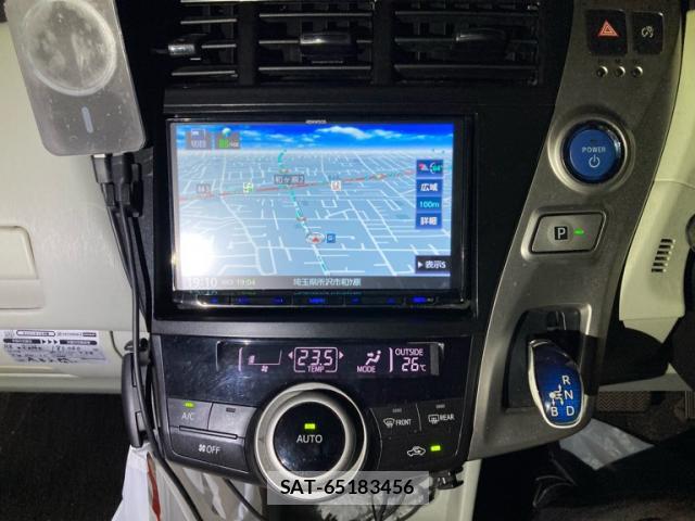 Toyota PRIUS ALPHA 2013-03 8727316-8