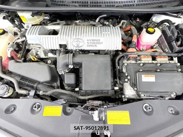 Toyota PRIUS ALPHA 2013-11 8727890-19