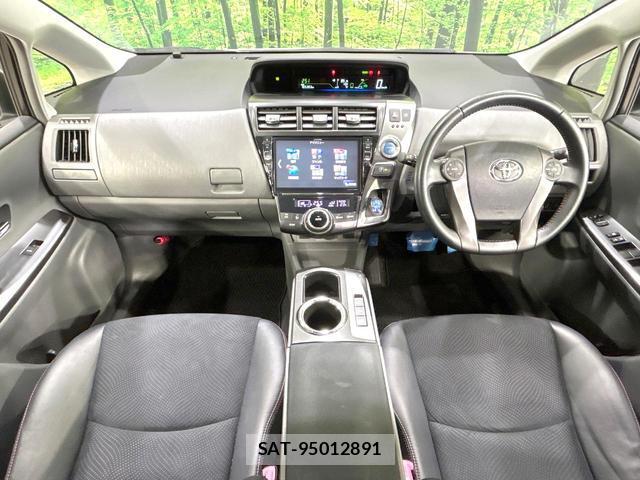 Toyota PRIUS ALPHA 2013-11 8727890-7