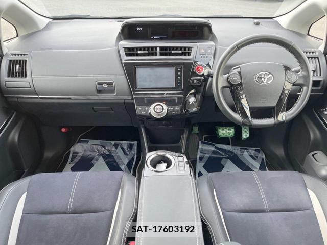 Toyota PRIUS ALPHA 2015-09 8728254-1