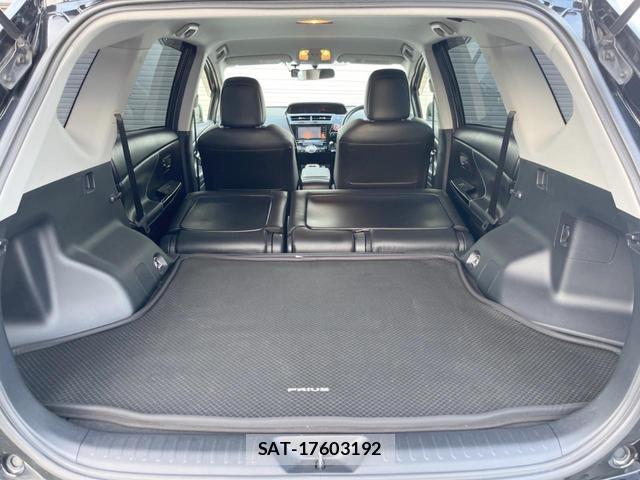 Toyota PRIUS ALPHA 2015-09 8728254-10
