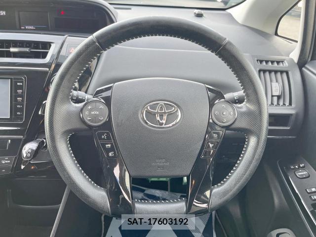 Toyota PRIUS ALPHA 2015-09 8728254-11
