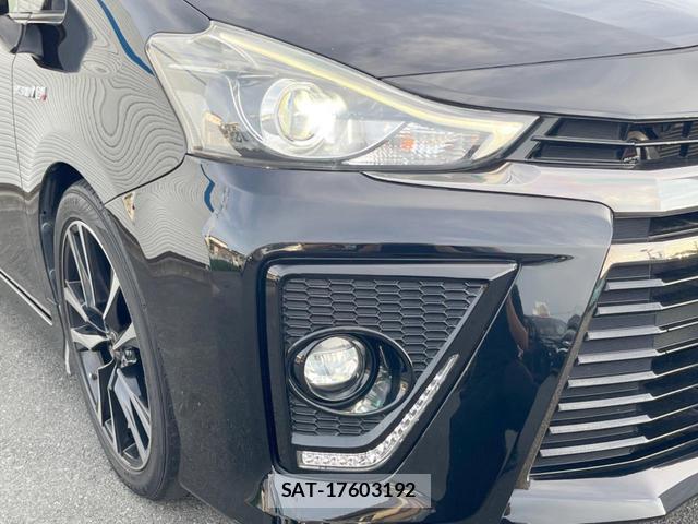 Toyota PRIUS ALPHA 2015-09 8728254-12