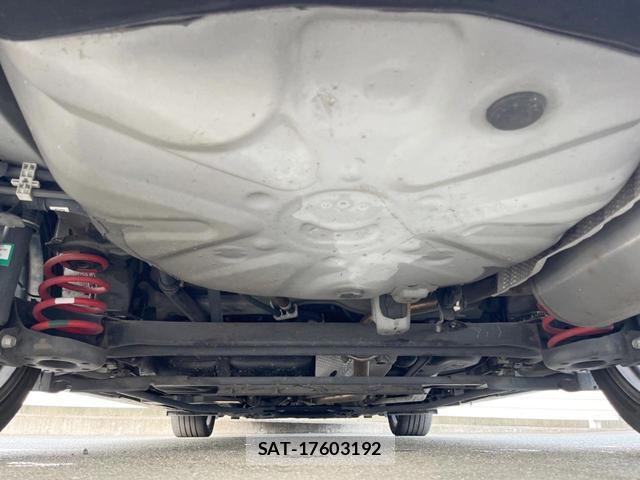 Toyota PRIUS ALPHA 2015-09 8728254-19