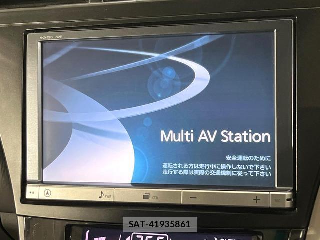 Toyota PRIUS ALPHA 2013-09 8728349-1