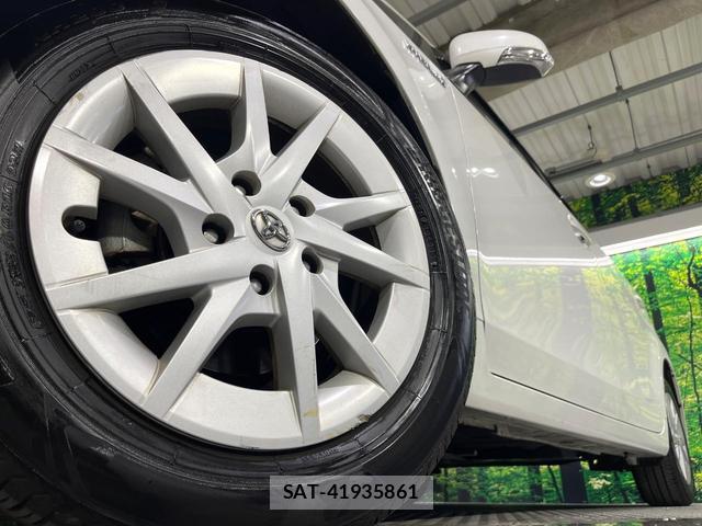 Toyota PRIUS ALPHA 2013-09 8728349-12