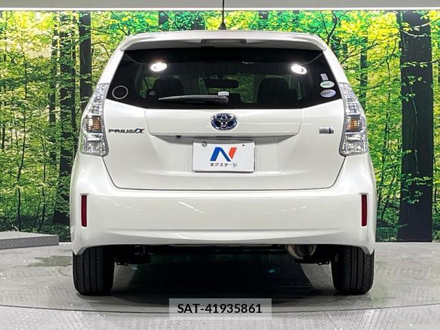 Toyota PRIUS ALPHA 2013-09 8728349-14