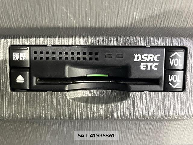 Toyota PRIUS ALPHA 2013-09 8728349-6
