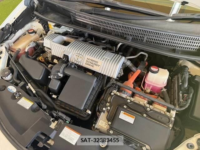 Toyota PRIUS ALPHA 2015-09 8728494-13