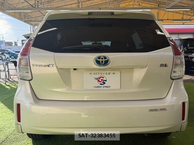 Toyota PRIUS ALPHA 2015-09 8728494-15