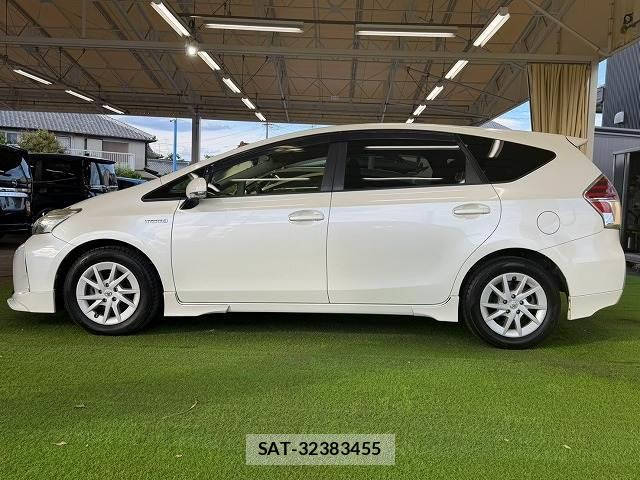Toyota PRIUS ALPHA 2015-09 8728494-16
