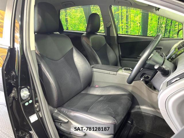 Toyota PRIUS ALPHA 2013-10 8728701-8