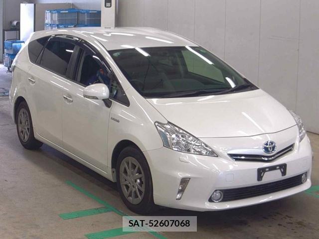 Toyota PRIUS ALPHA 2013-10 8730135-0