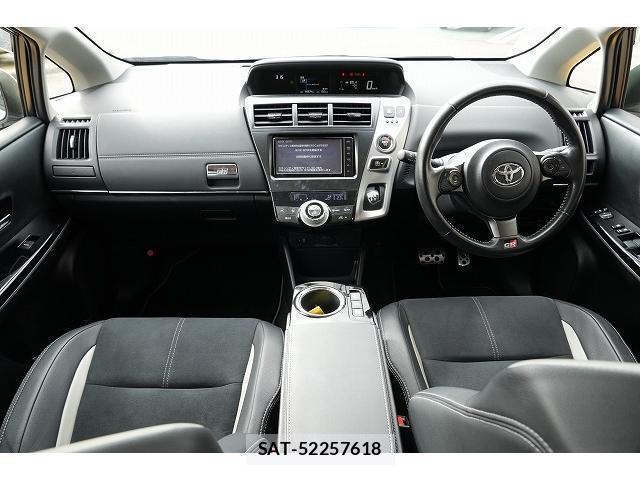 Toyota PRIUS ALPHA 2020-06 8730565-4