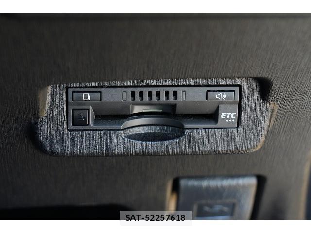 Toyota PRIUS ALPHA 2020-06 8730565-8