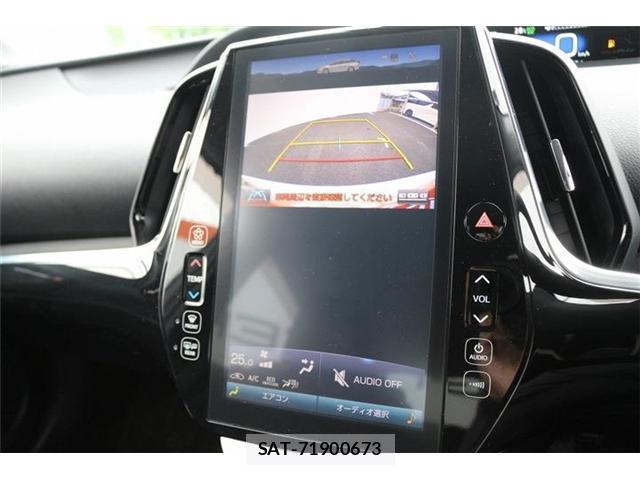 Toyota PRIUS PHV 2017-02 8726629-2